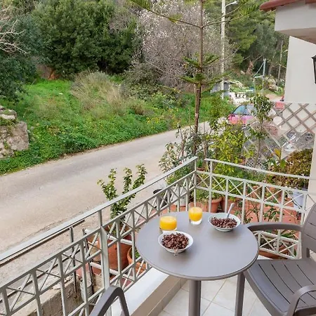 Katerina's Cozy Mountain View Appartamento